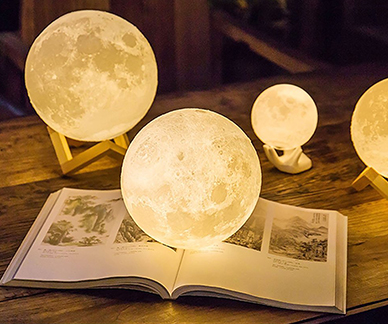 月のランプ